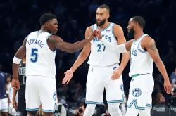 明尼苏达彭小玲-爱游戏